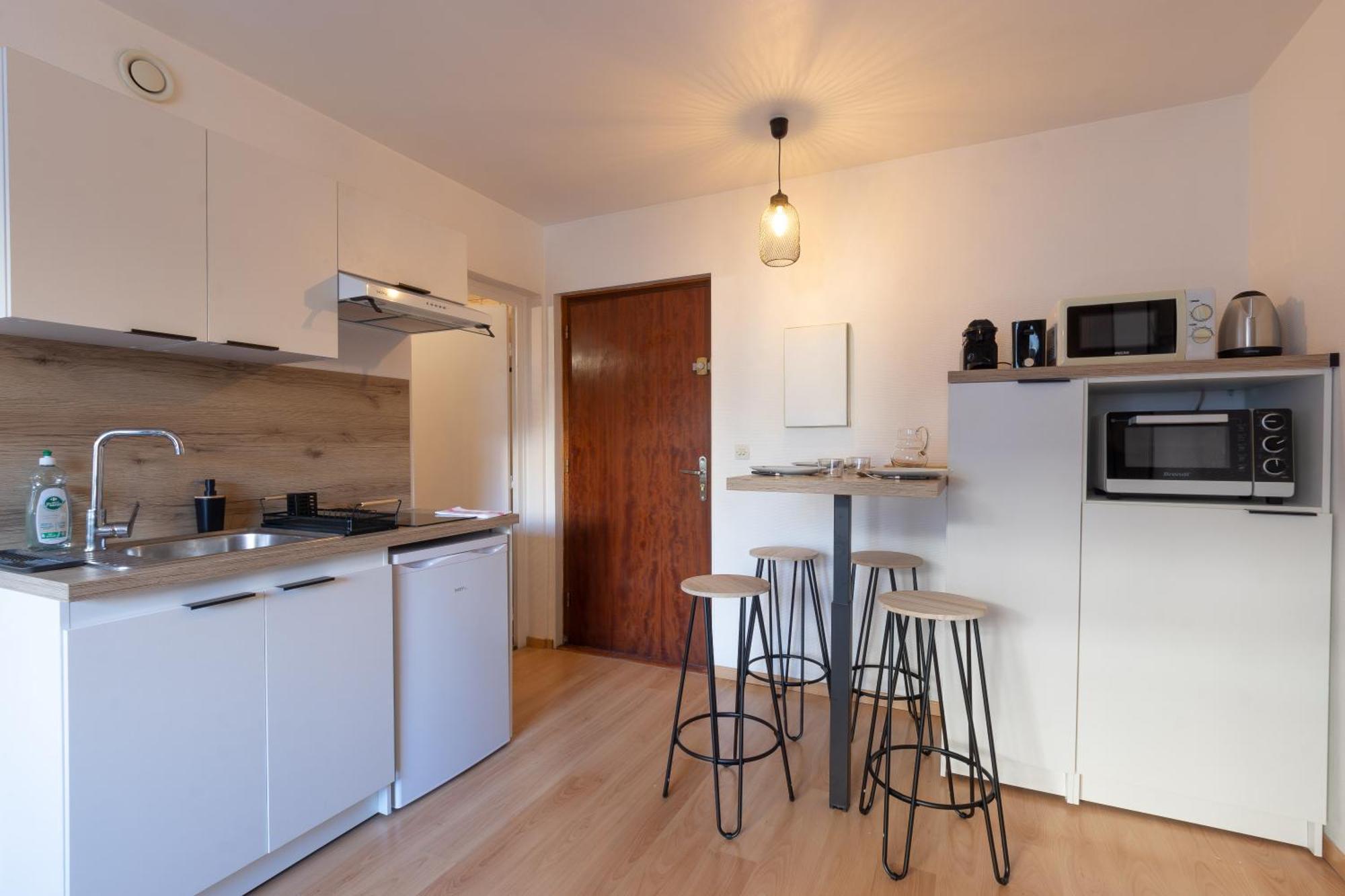 Cabana & L' Ideal - Gare, Lac Et Parking Public 5 Min 阿讷西 外观 照片
